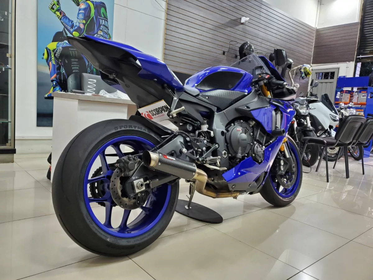 Yamaha YZF R1 Azul Como Nueva 2018 — foto 5