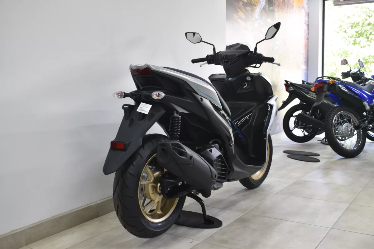 Yamaha Aerox 155 2027 — foto 7