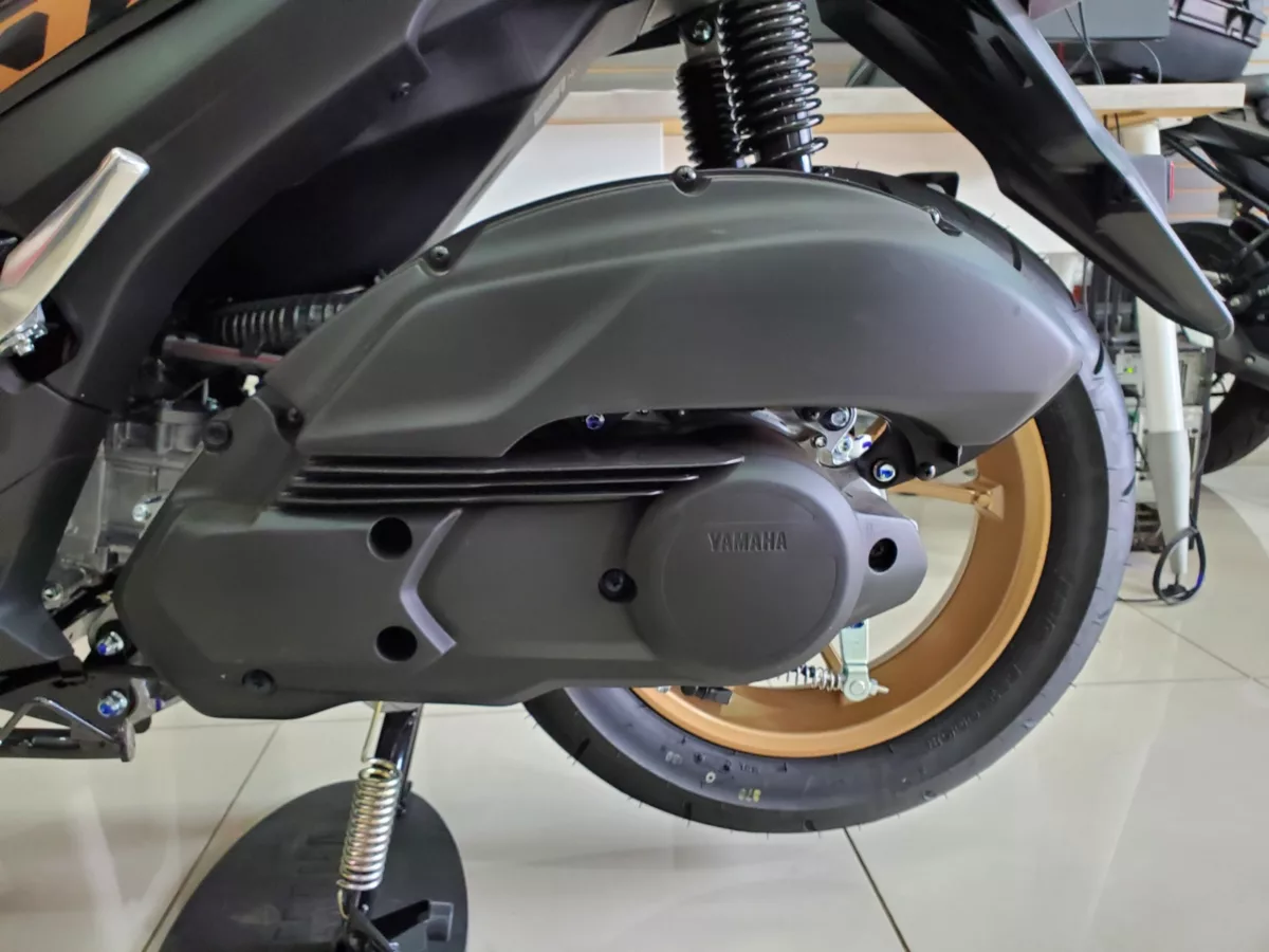 Yamaha Aerox 2025 — foto 16