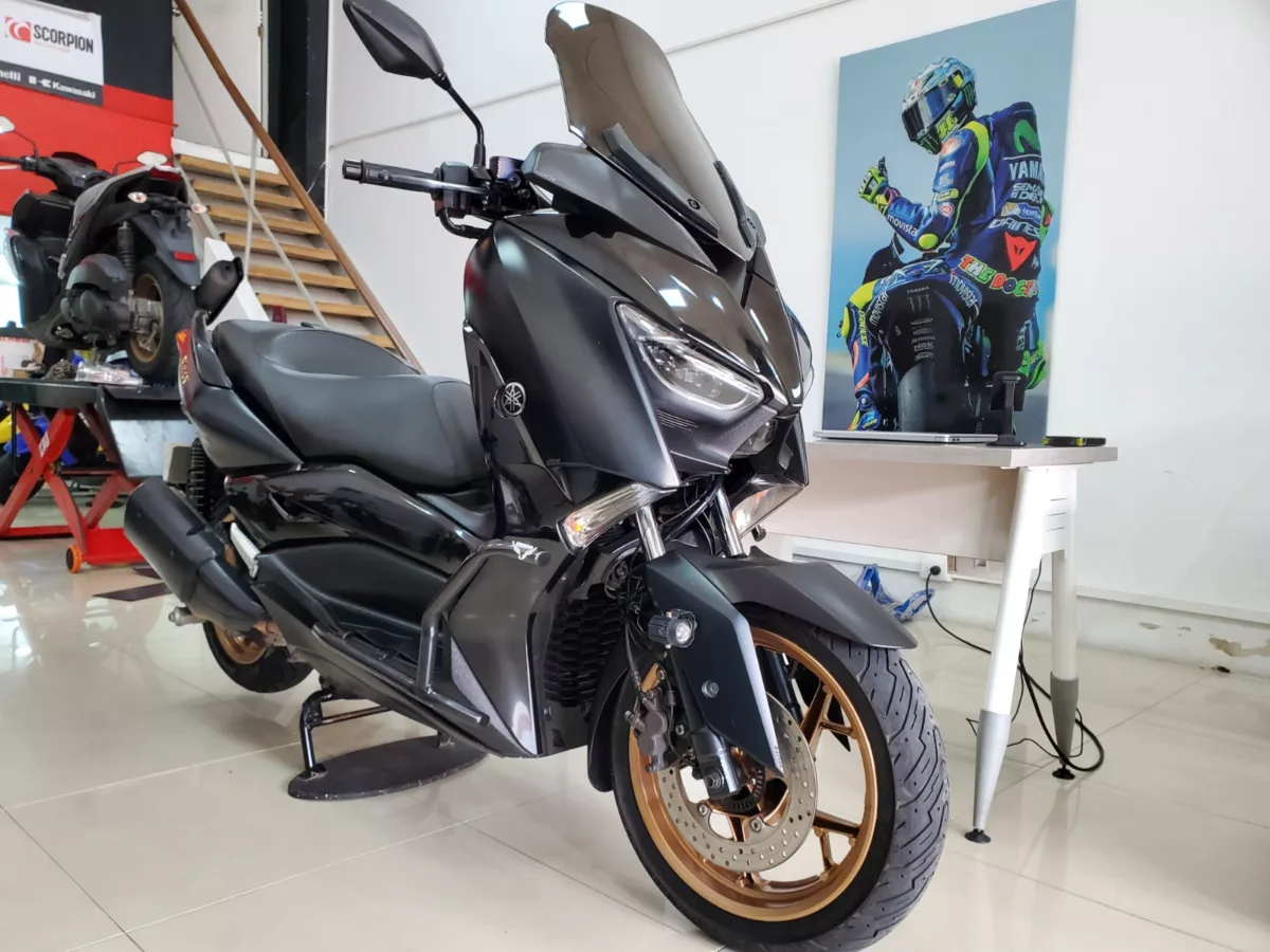 Yamaha Xmax 300 2023 — foto 7
