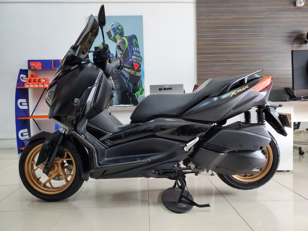 Yamaha Xmax 300 2023 — foto 14