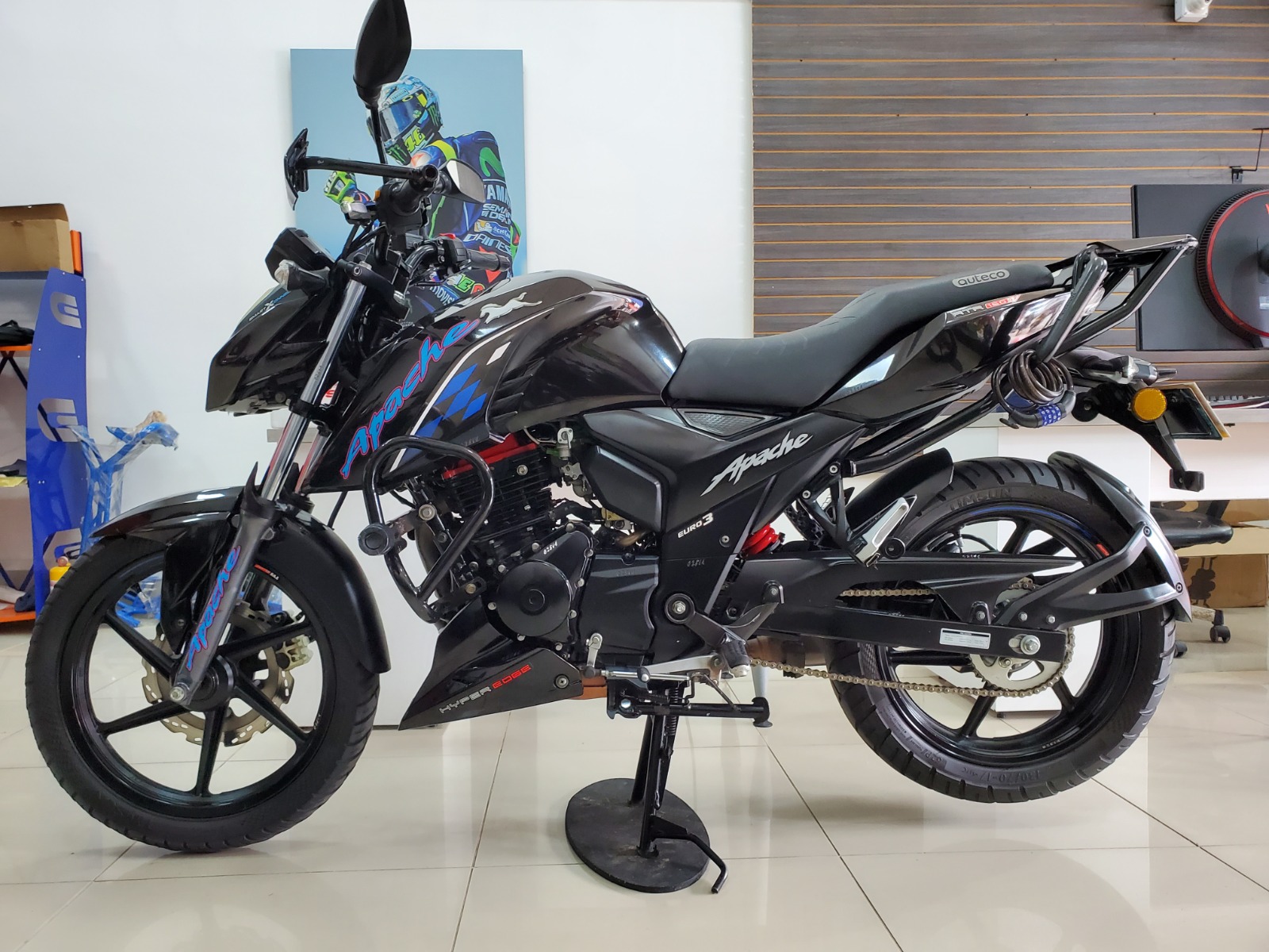 TVS Apache 160 4v XCONNECT 2022