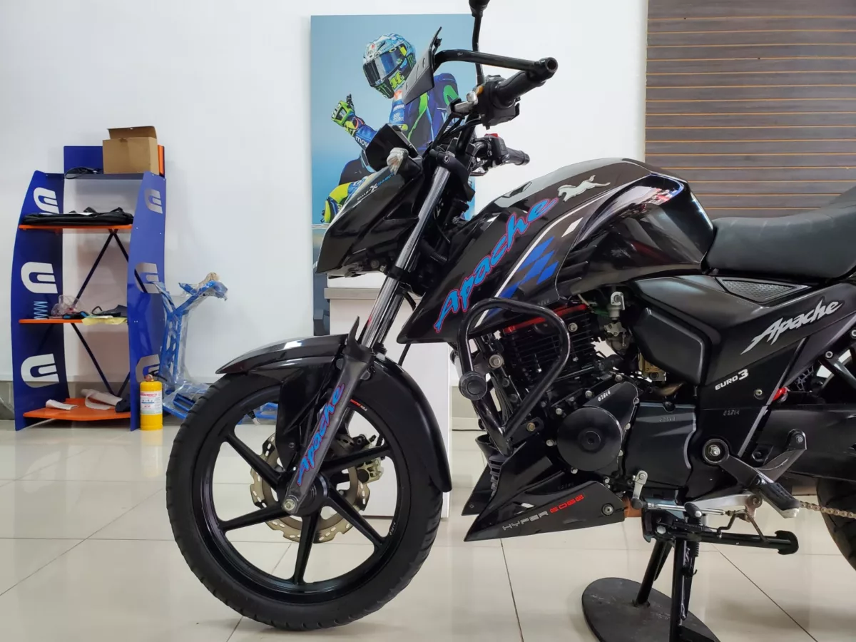 TVS Apache 160 4v XCONNECT 2022 — foto 12