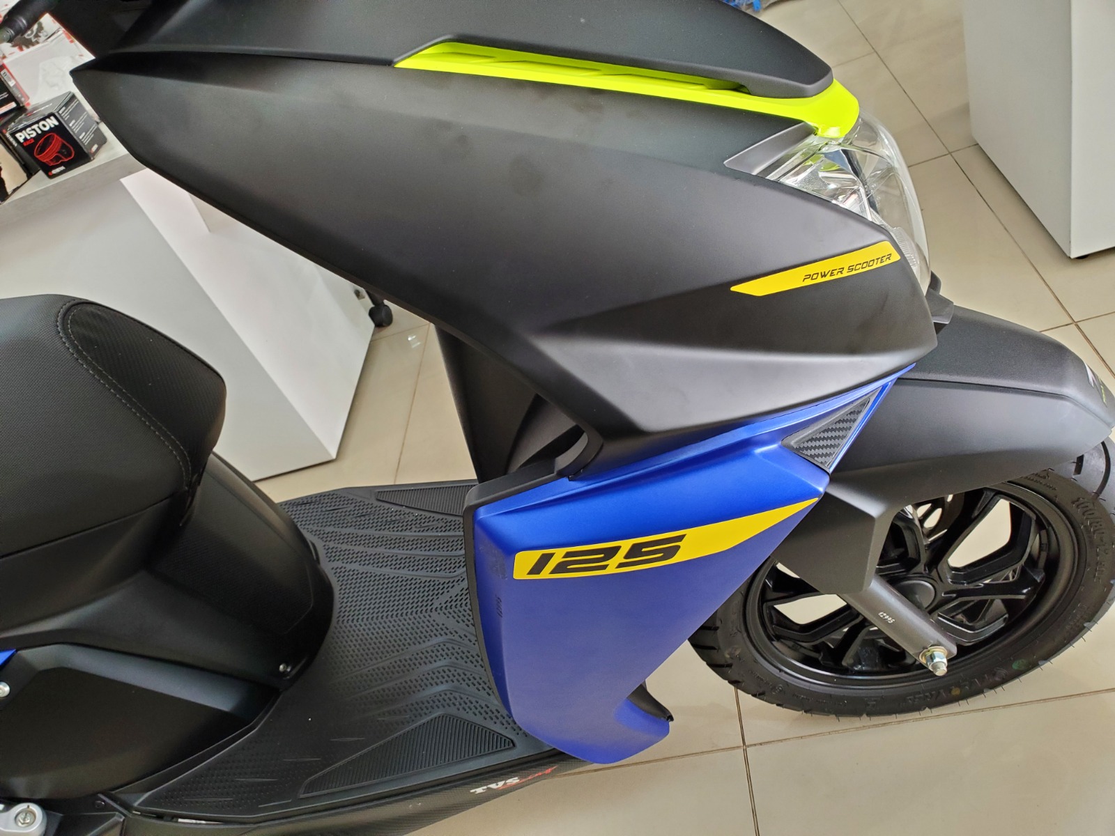 TVS Ntorq 125 Xconnect 2025