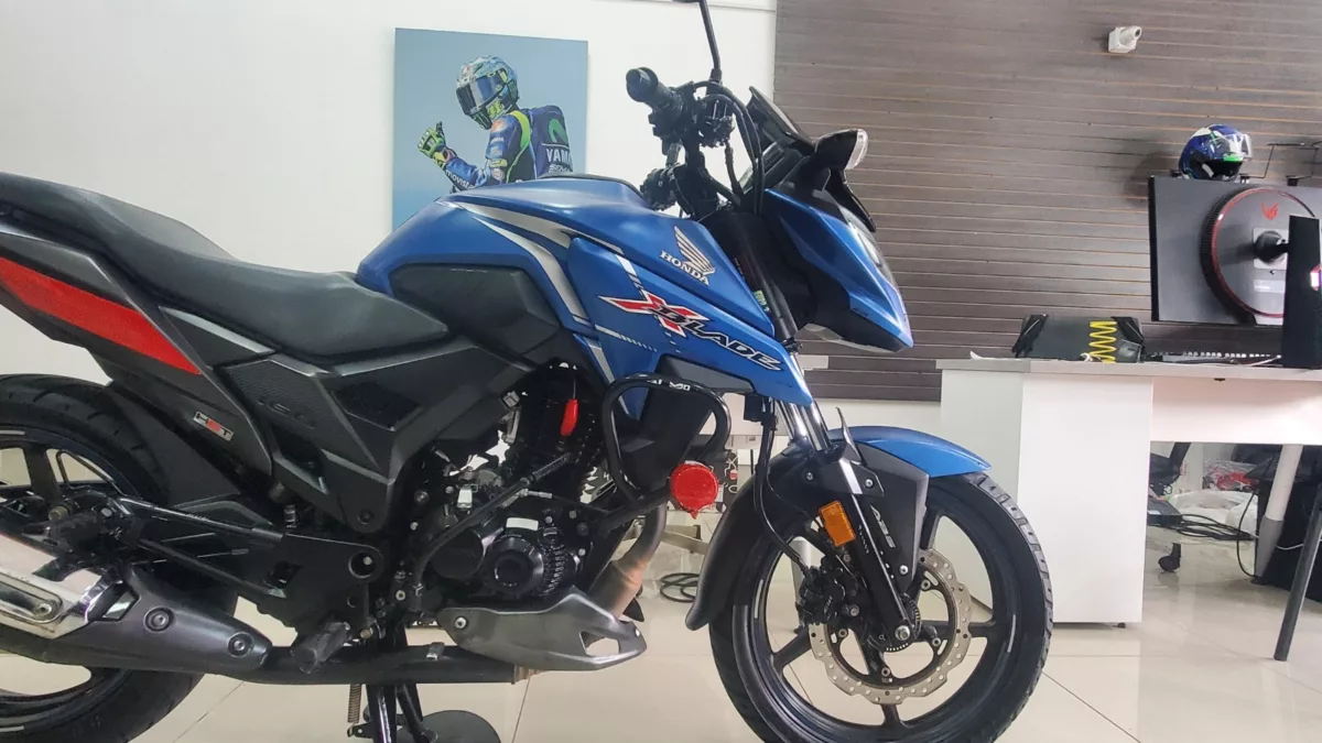 Honda Xblade 160 2022 — foto 3