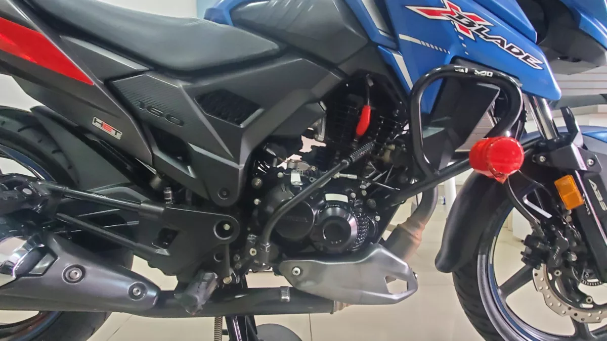 Honda Xblade 160 2022 — foto 4