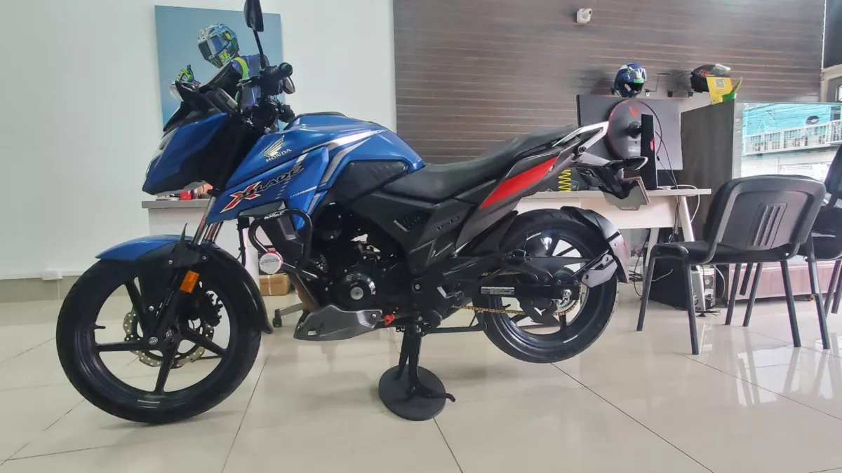 Honda Xblade 160 2022 — foto 12