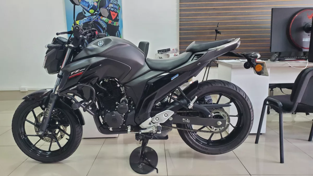 Yamaha FZ 250 FZ25 2024 — foto 11