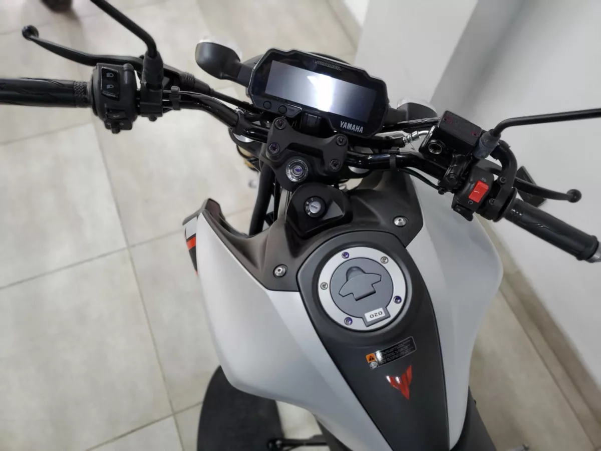 Yamaha Mt 15 Mt15 2027-Nueva — foto 9