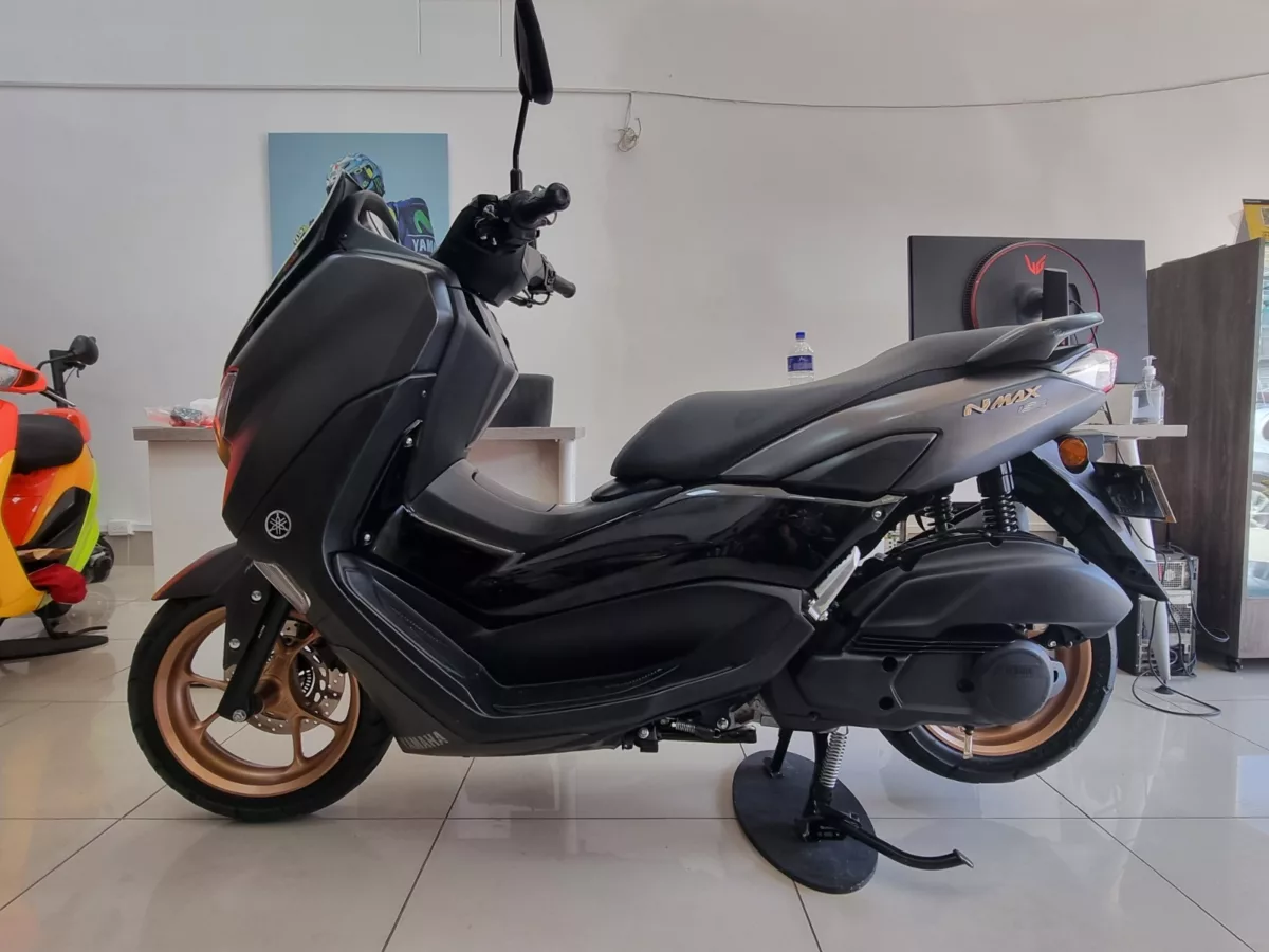 Yamaha Nmax Connected 2024 — foto 9