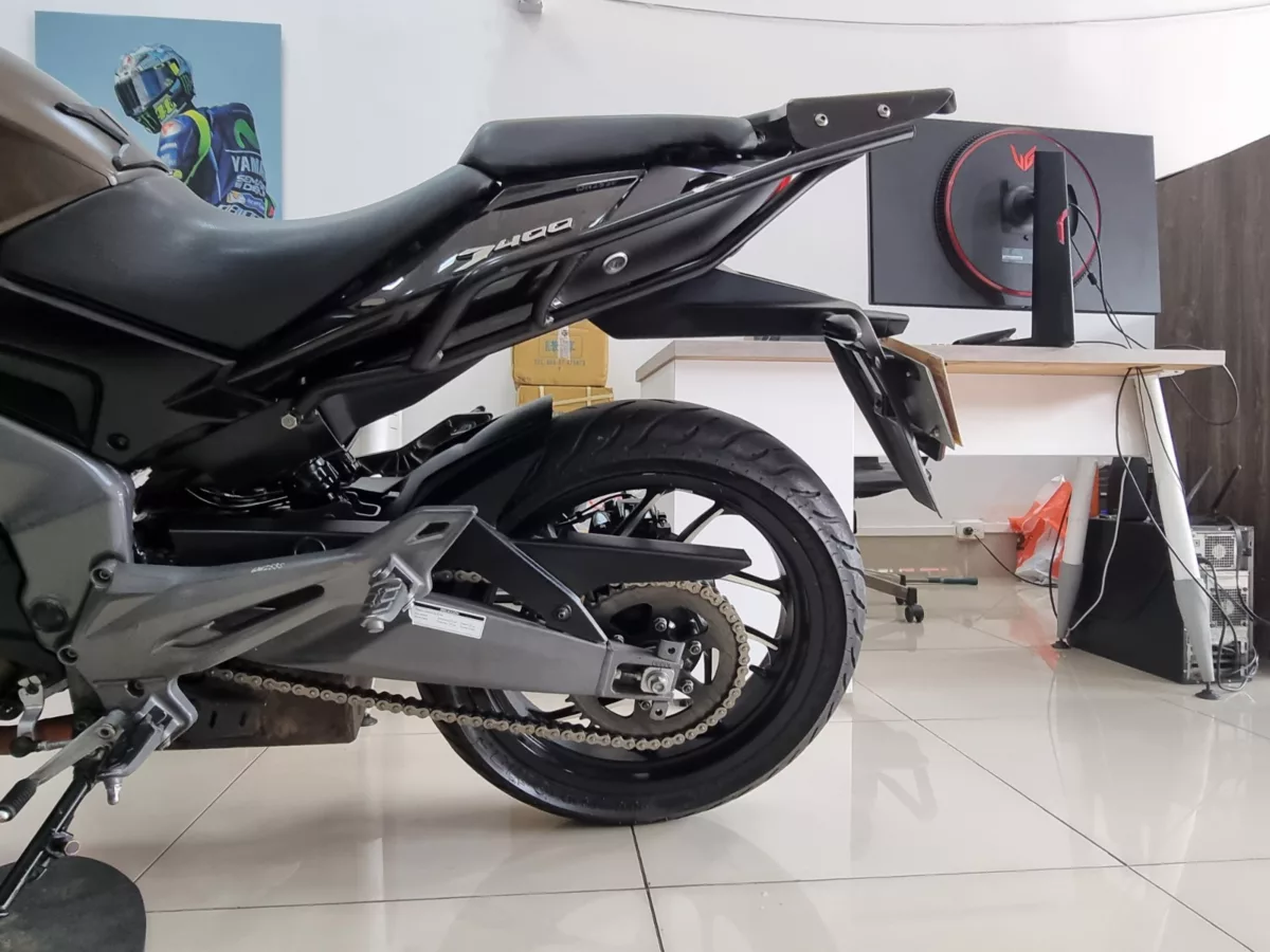 Bajaj Dominar 400 2019 — foto 13