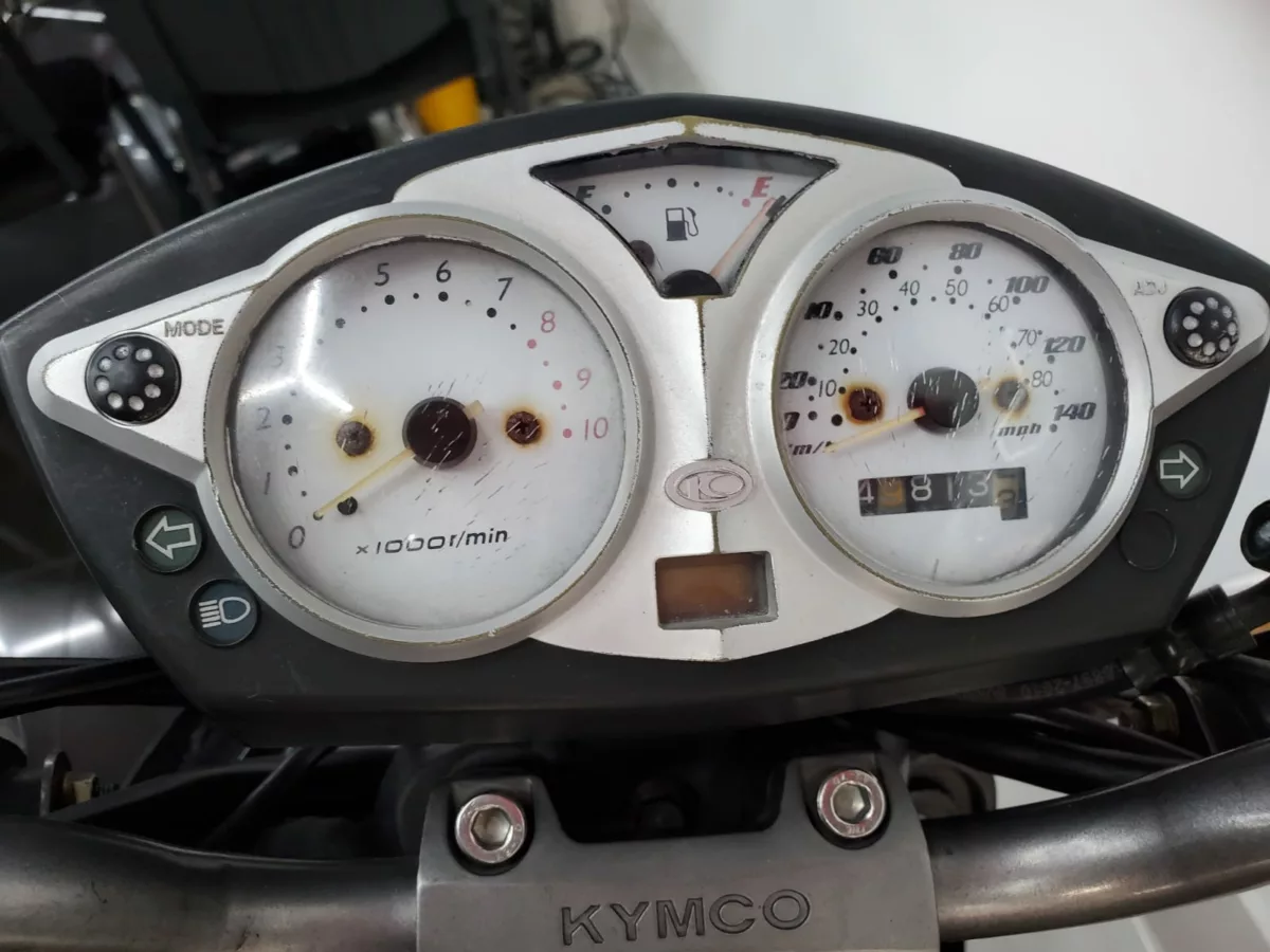KYMCO AGILITY RS NAKED 2015 — foto 5