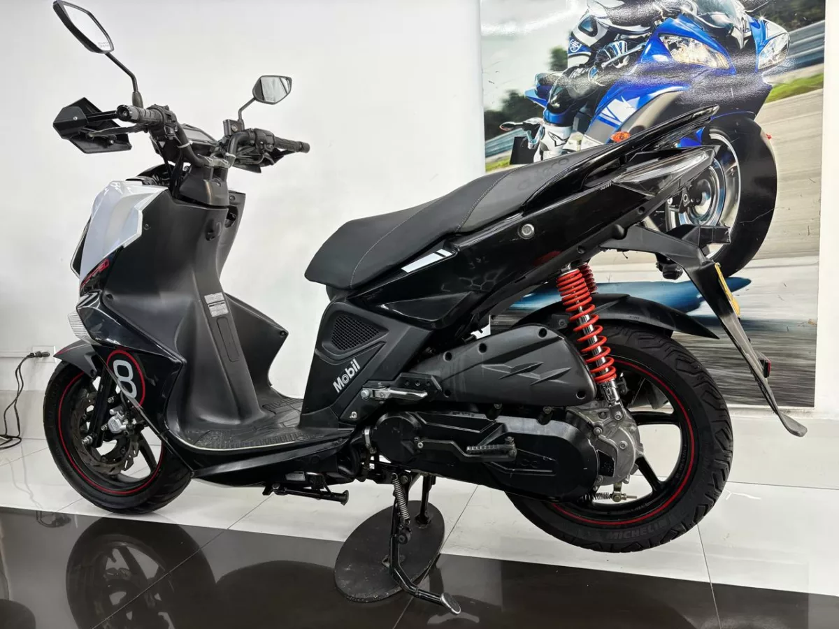 Kymco Super 8 150 2023 — foto 6