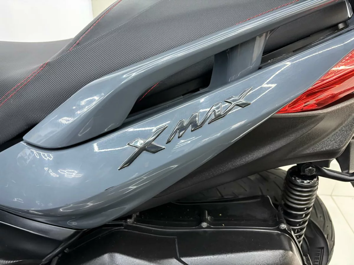 YAMAHA XMAX 300 2022 — foto 7