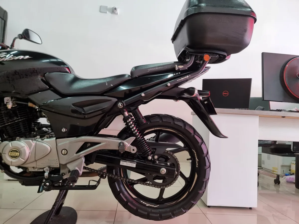 Bajaj Pulsar 180 GT 2017 — foto 15
