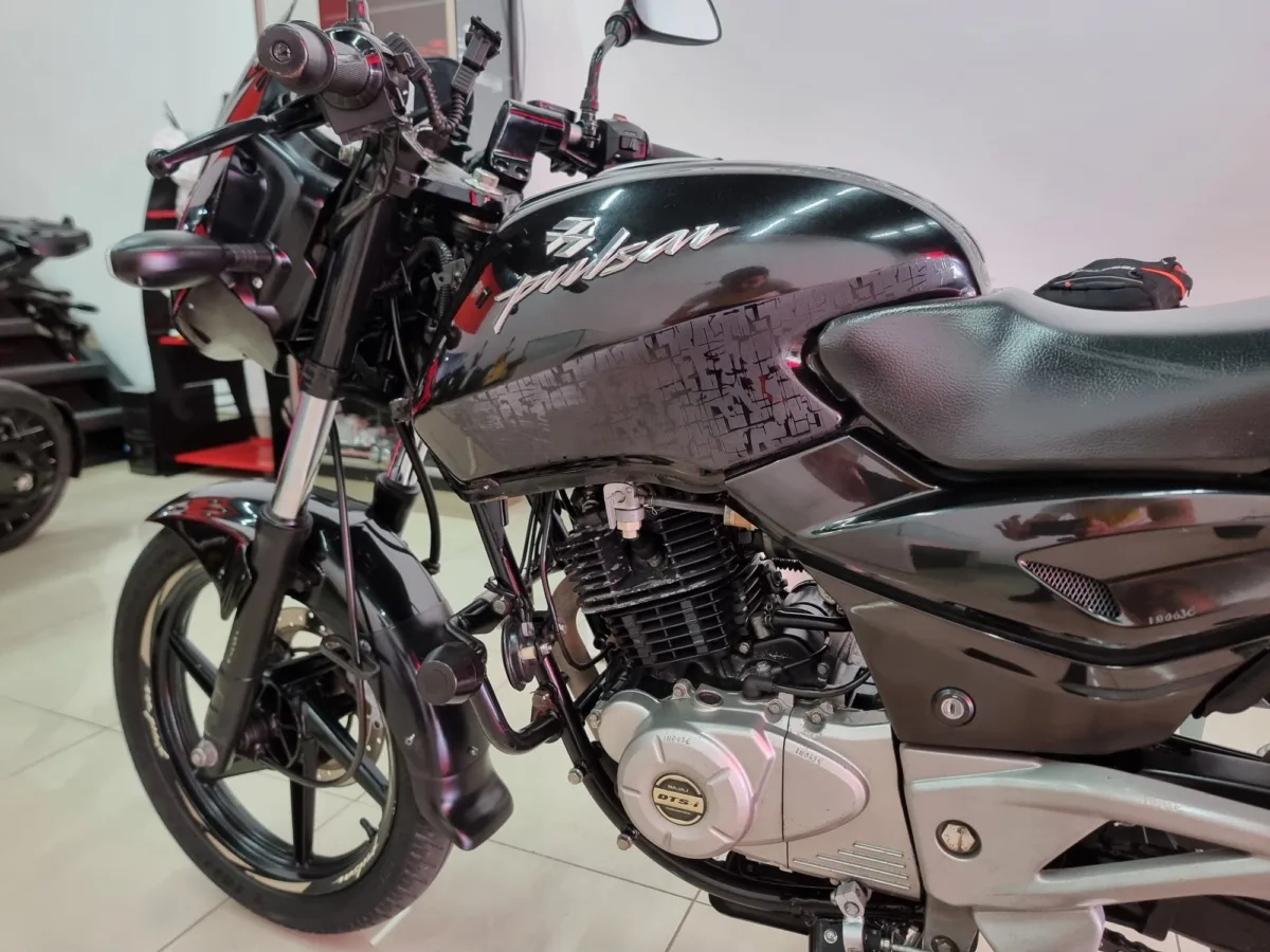 Bajaj Pulsar 180 GT 2017 — foto 16