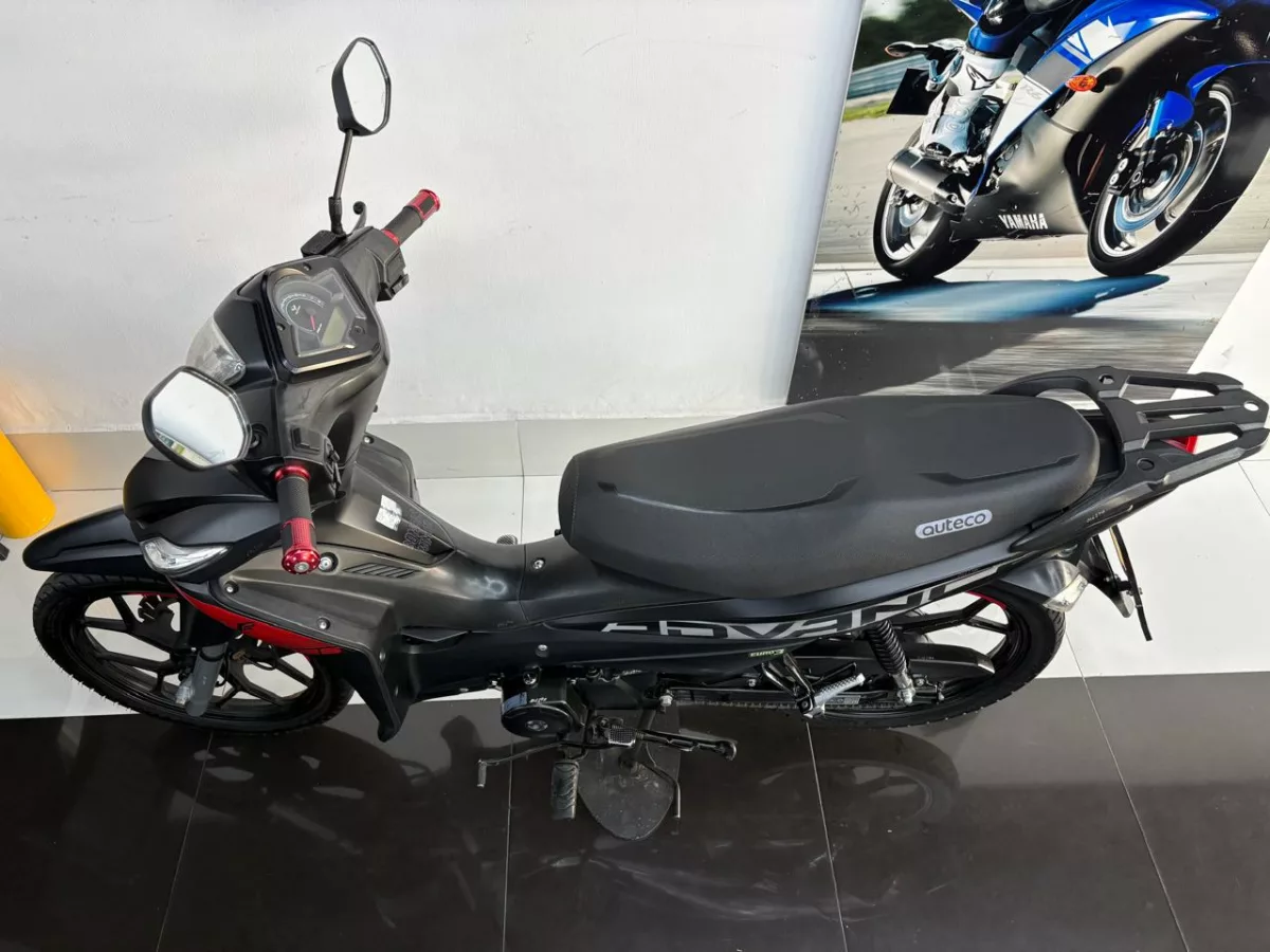 VICTORY ADVANCE 125 2024 — foto 11