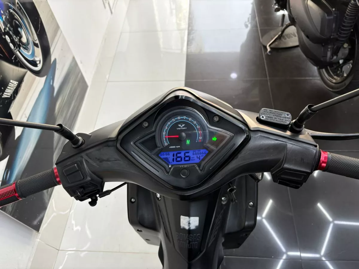 VICTORY ADVANCE 125 2024 — foto 15