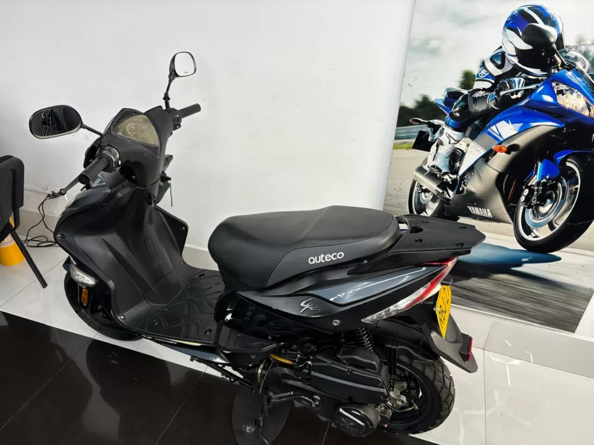 VICTORY LIFE 125 2022 — foto 4
