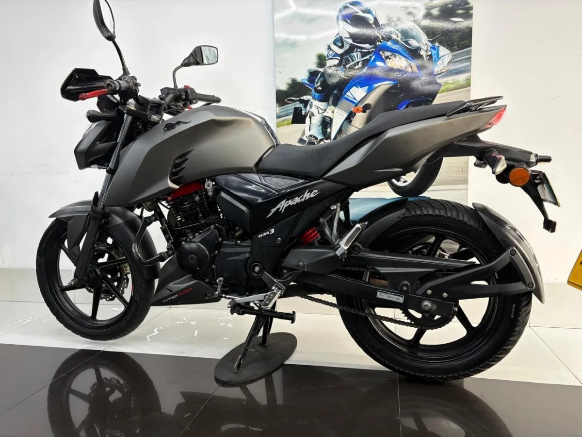 TVS APACHE 160 4V 2022 — foto 9